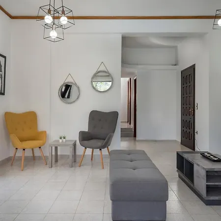 Aphrodite's House Apartment