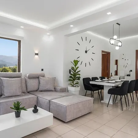 Apartment Aphrodite's House